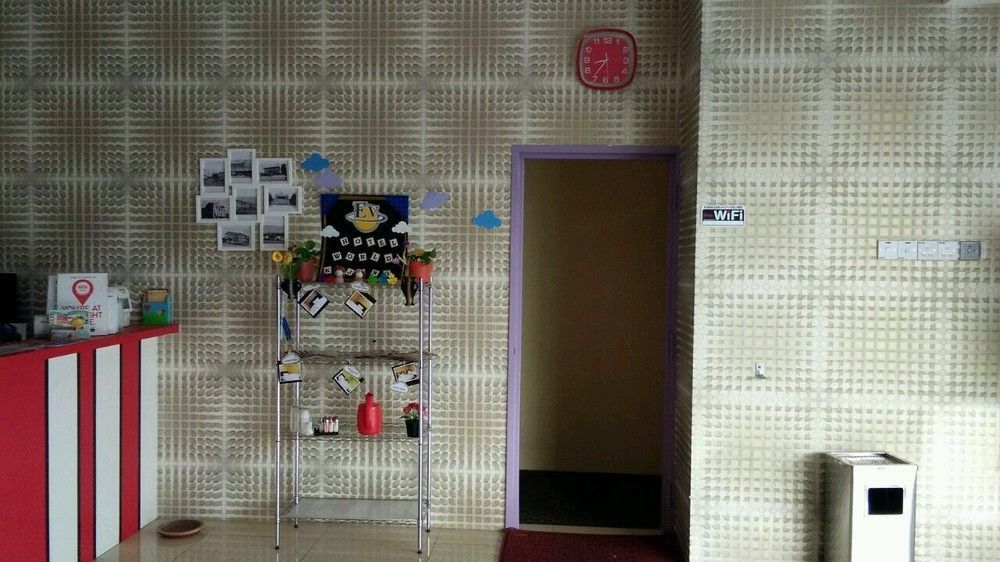 Oyo 89583 Grove Hotel Kajang Exterior photo